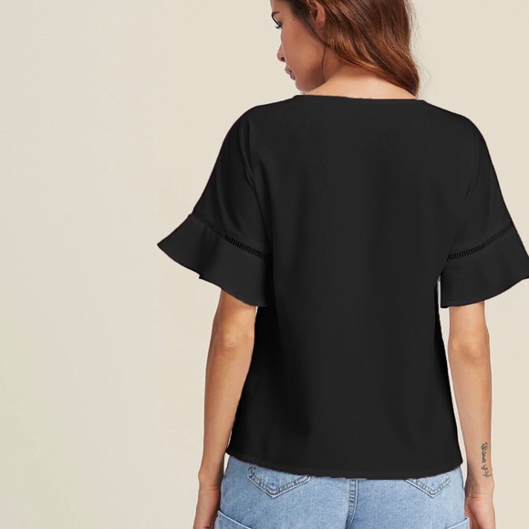 Trumpet Sleeve Top - Picture 3 of 4